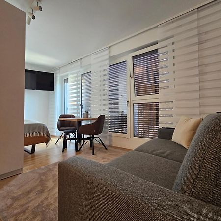 High Class - Design Apartment - Favorite Place - Full Equipment - Public Transport Нюрнберг Номер фото
